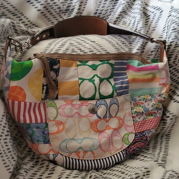 Coach patchwork purse🎉🎉HP🎉🎉 - Picture 2 of 11